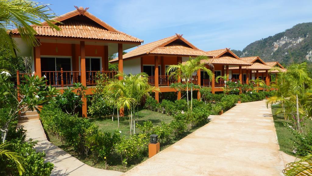 Khao Sok Jasmine Garden Resort - Sha Certified Khao Sok National Park Esterno foto
